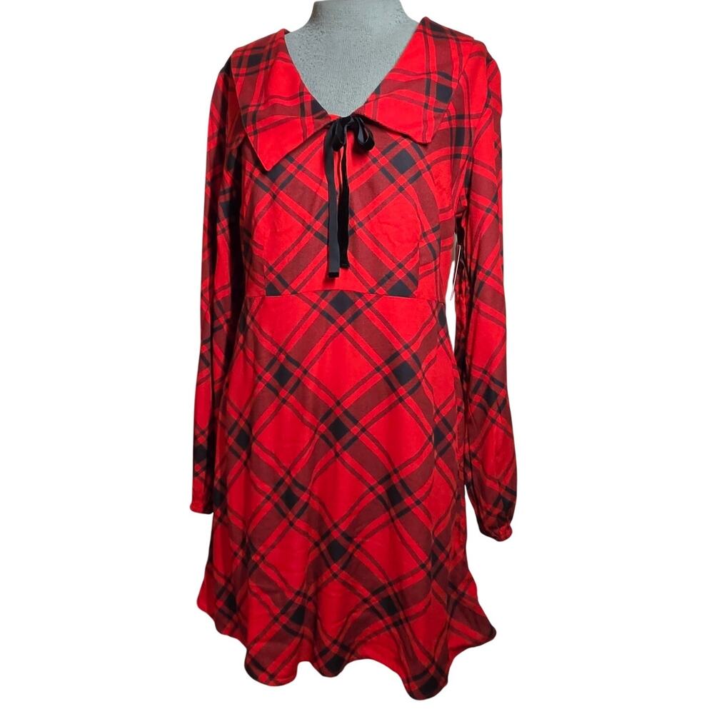 Red and Black Plaid Dress Size Medium New with Tag